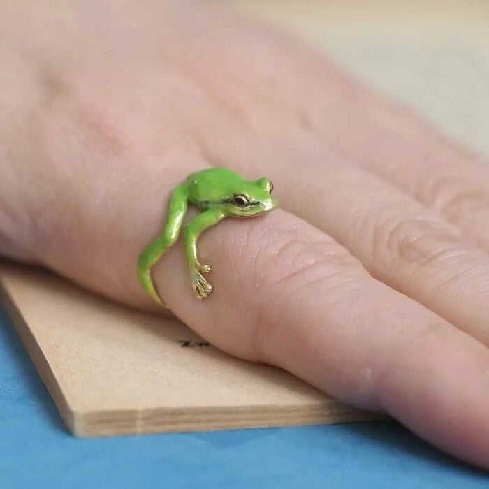 Latest-tree Frog Ring & Earrings