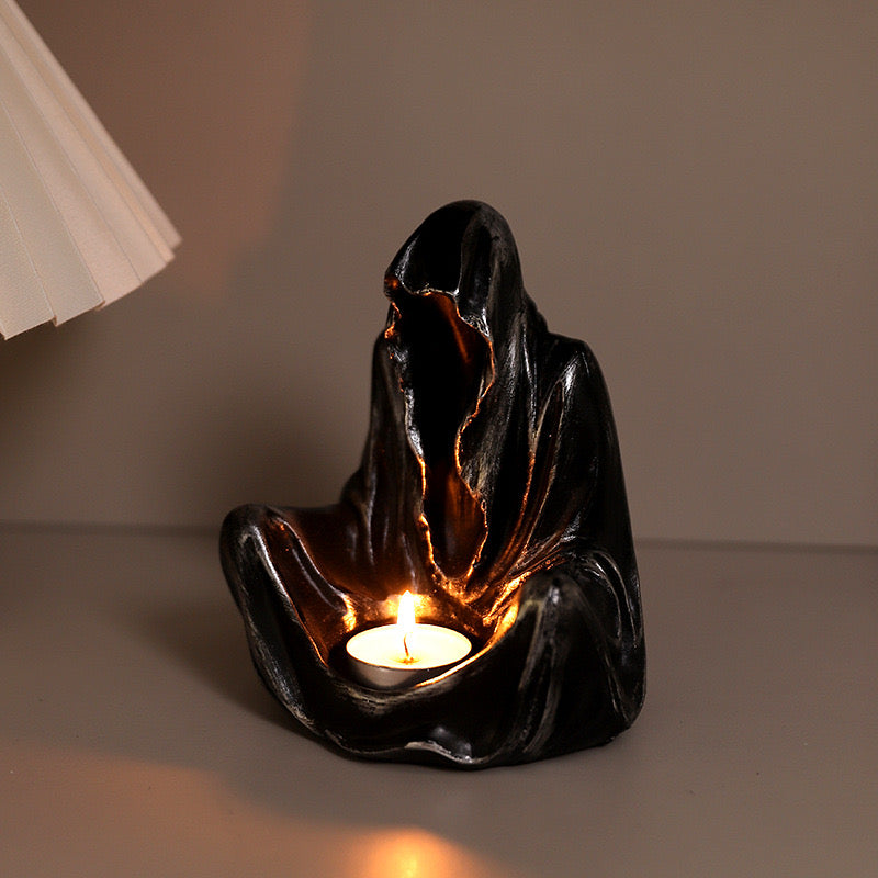 🕯️ Haunting Glow: Ghostly Wizard Candle Holder 🕯️