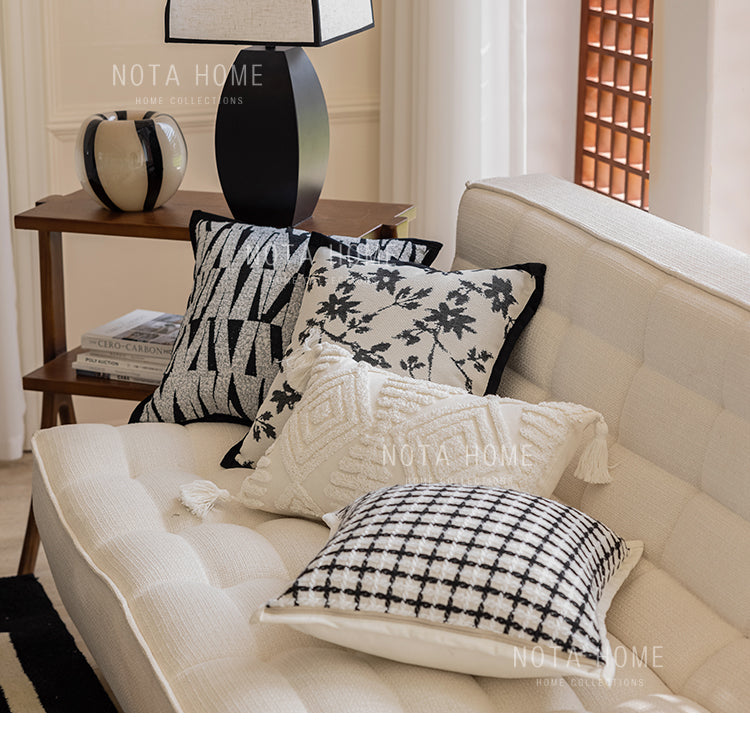 Modern Simple Tufted Lumbar Pillow